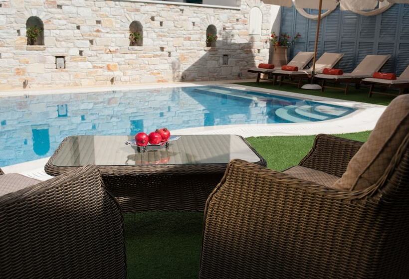 ホテル Anna Platanou