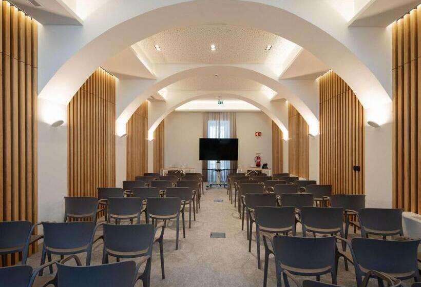 هتل Mercure Ponta Delgada Azores