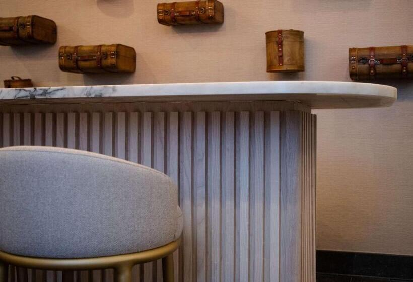 هتل Mercure Ponta Delgada Azores