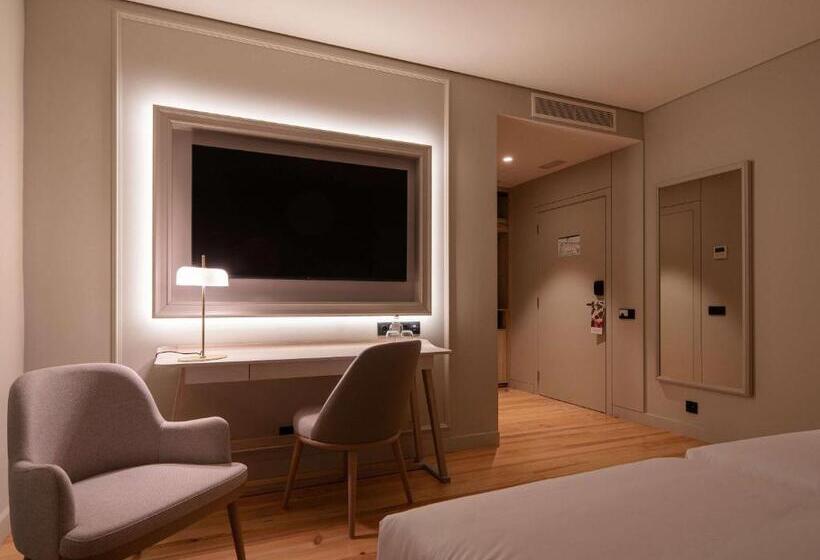 هتل Mercure Ponta Delgada Azores