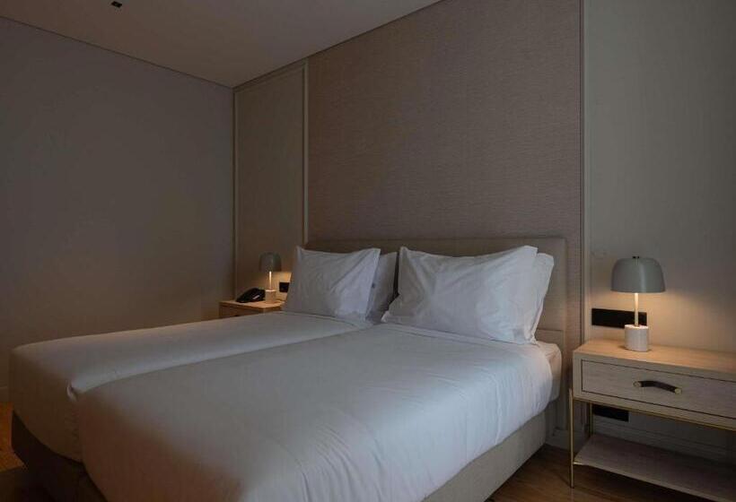 هتل Mercure Ponta Delgada Azores