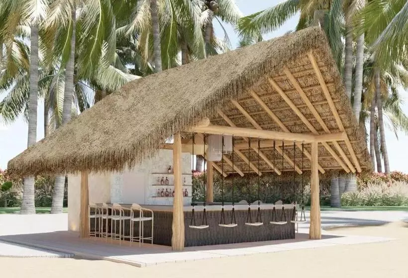 Secrets Playa Esmeralda Resort & Spa