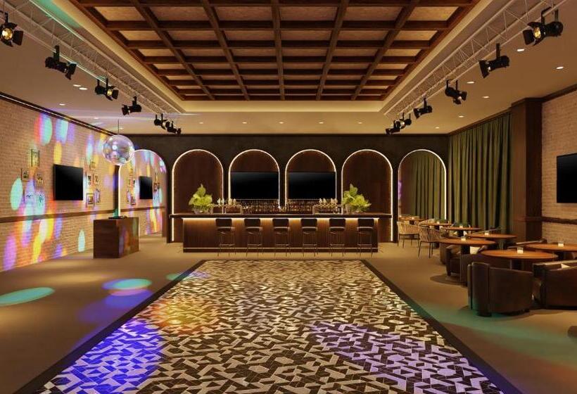 Secrets Playa Esmeralda Resort & Spa