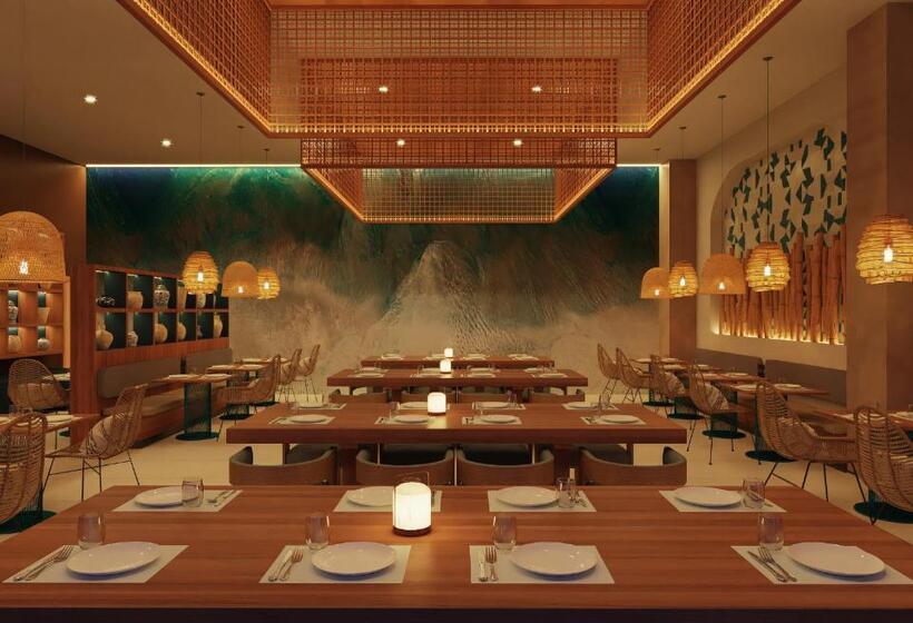 Secrets Playa Esmeralda Resort & Spa