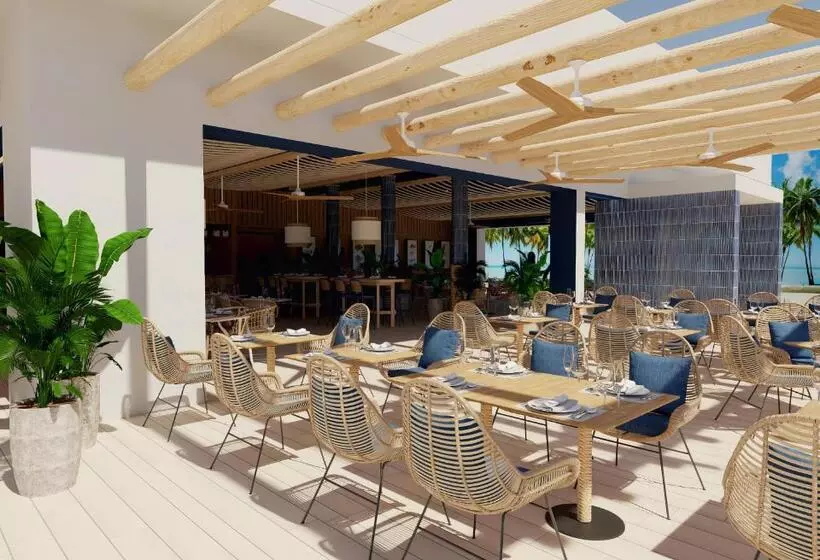 Secrets Playa Esmeralda Resort & Spa