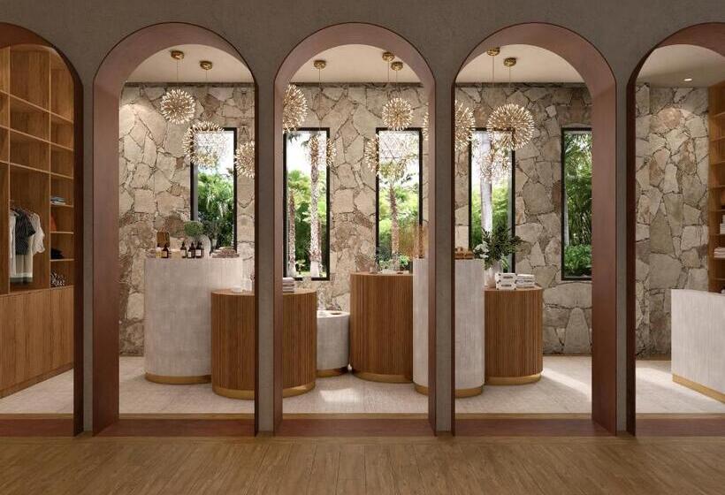 Secrets Playa Esmeralda Resort & Spa