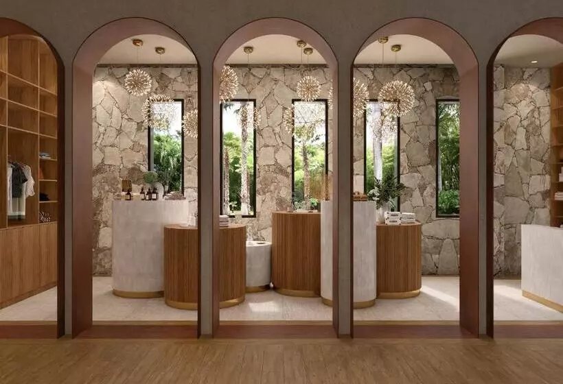 Secrets Playa Esmeralda Resort & Spa