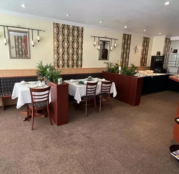 ホテル Zur Altstadt