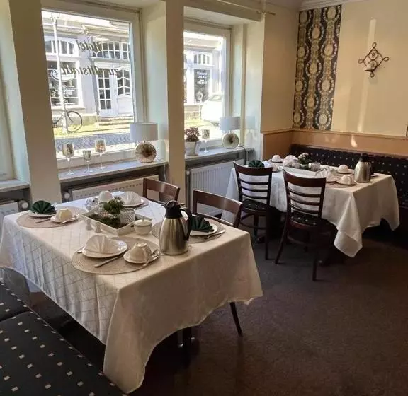 ホテル Zur Altstadt