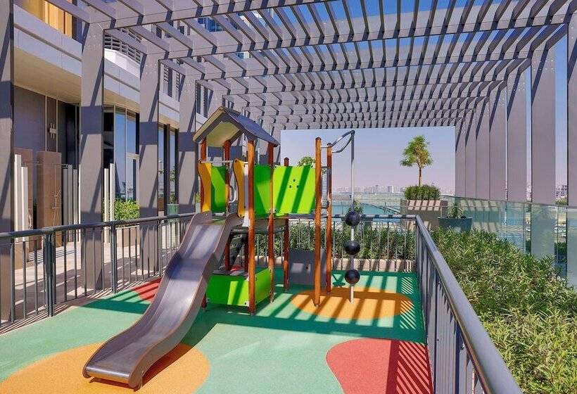 هتل Embassy Suites By Hilton Dubai Business Bay