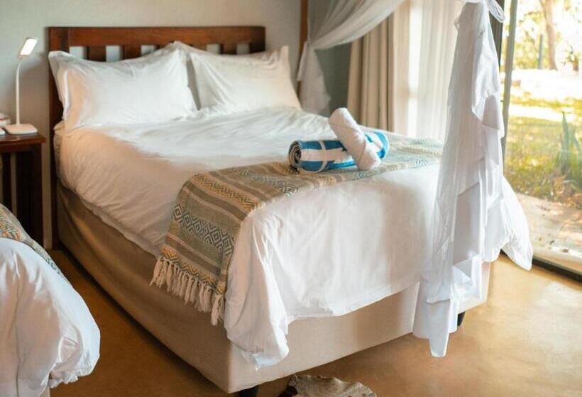 هتل Masumu River Lodge