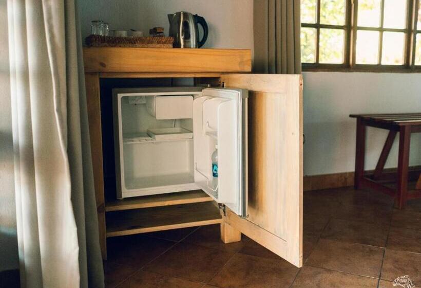 هتل Masumu River Lodge