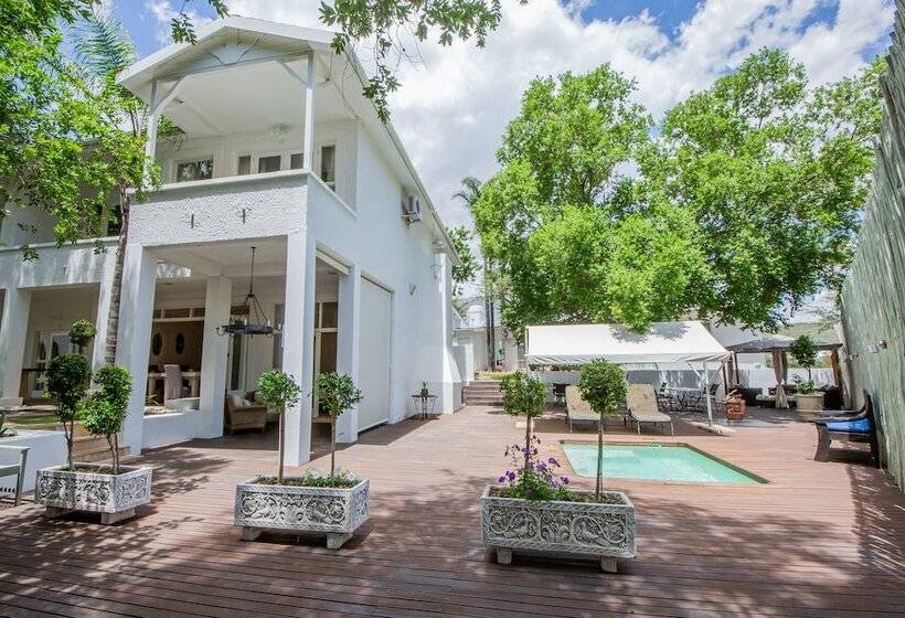 تختخواب و صبحانه Belvedere Boutiqe