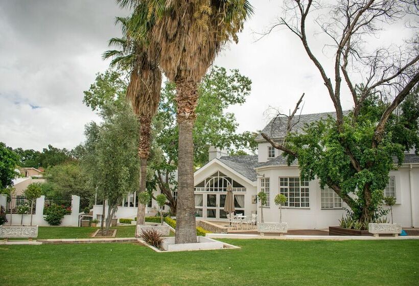 تختخواب و صبحانه Belvedere Boutiqe