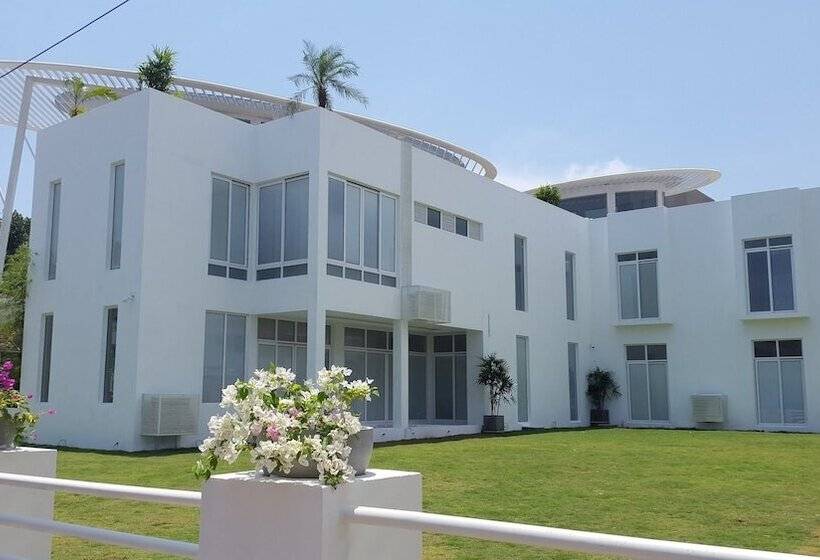 فندق Avenra Dynasty