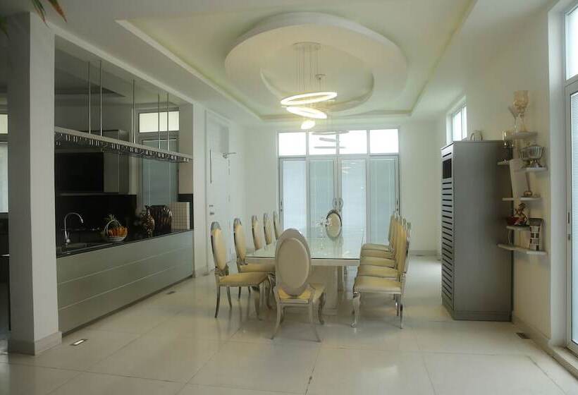 فندق Avenra Dynasty