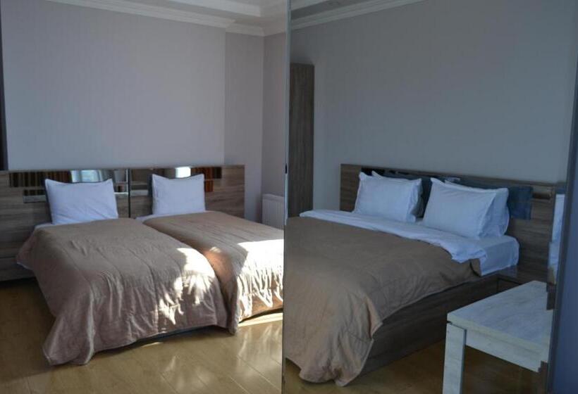 هتل Skyline Batumi