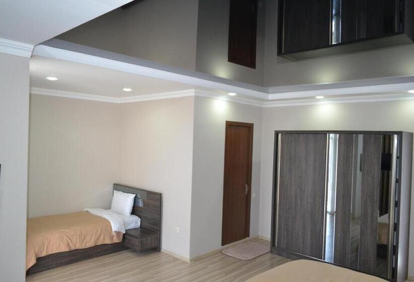 هتل Skyline Batumi