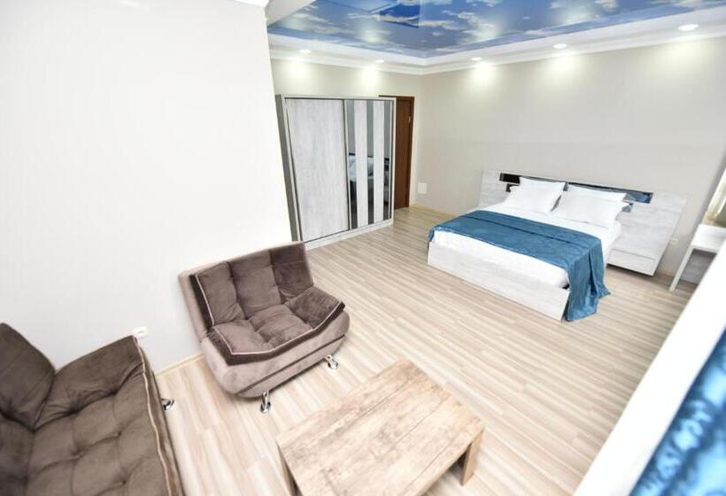 هتل Skyline Batumi