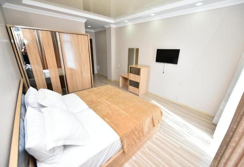 هتل Skyline Batumi