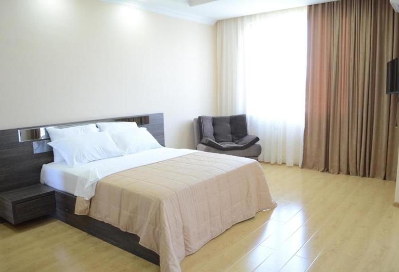 هتل Skyline Batumi