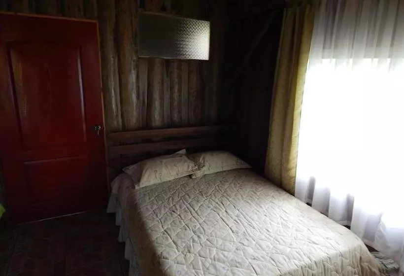 هتل Vista Turrialba Lodge