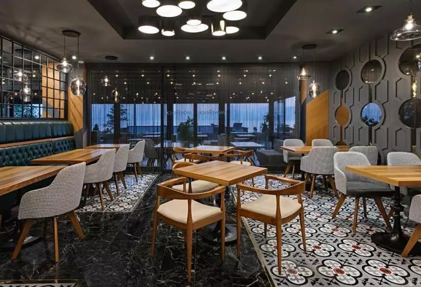 Mövenpick Hotel Trabzon