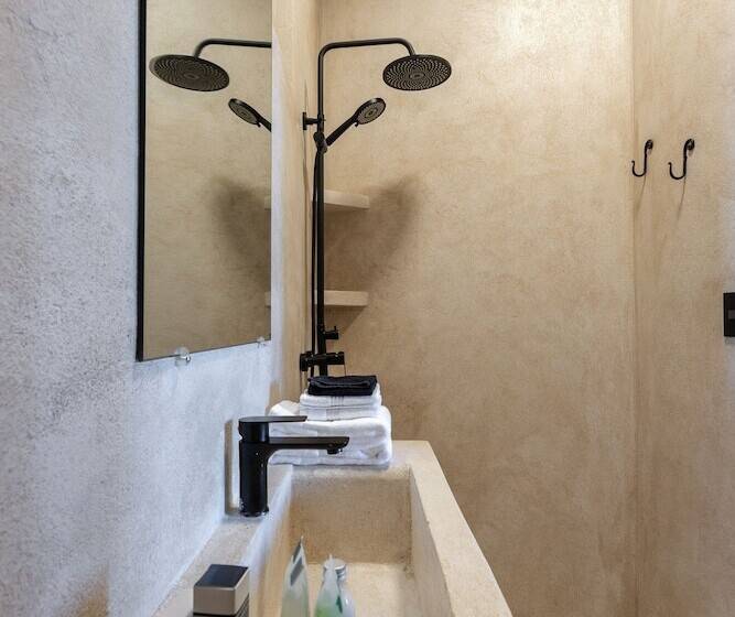 هتل El Mambo Boutique