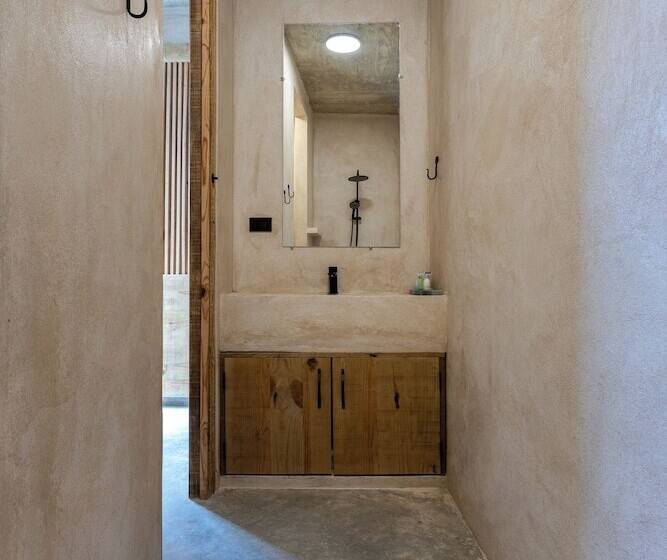 هتل El Mambo Boutique