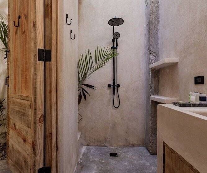 هتل El Mambo Boutique