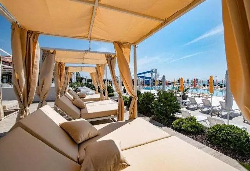 ホテル Quality Mobile Homes In Camping Kazela