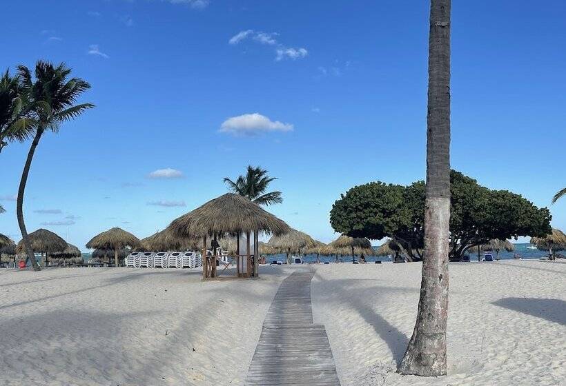 Stanza Mare Beach Front