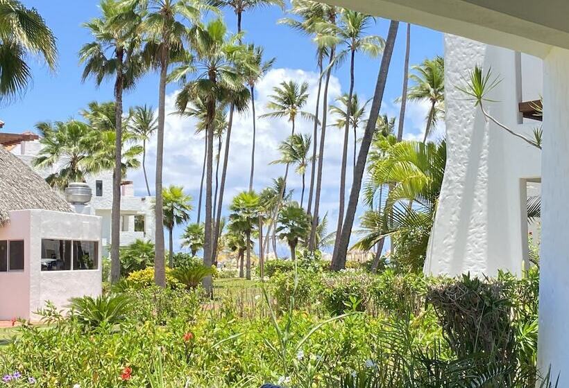 Stanza Mare Beach Front