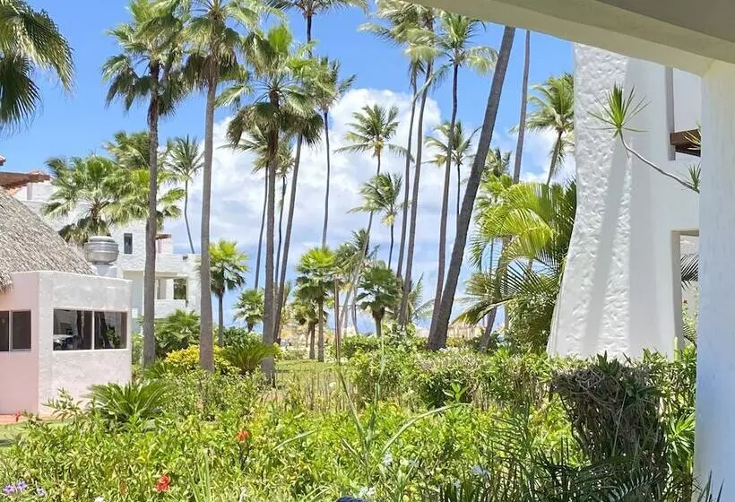 Stanza Mare Beach Front