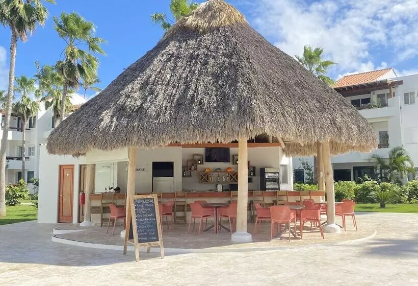 Stanza Mare Beach Front