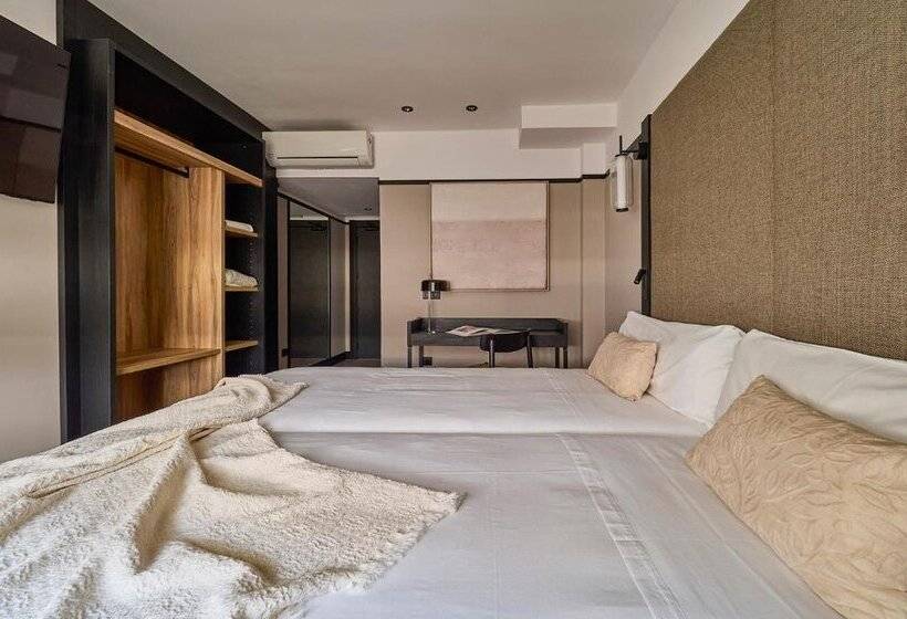 호텔 B48 Oviedo Opera