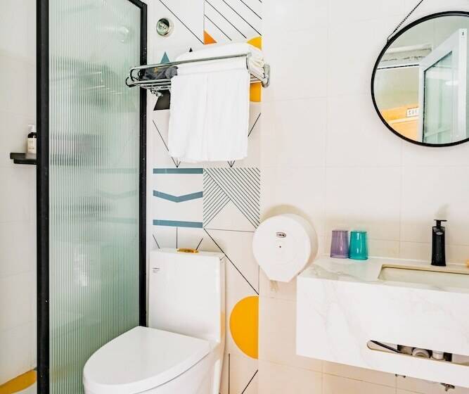 تختخواب و صبحانه Seabreaze Garden