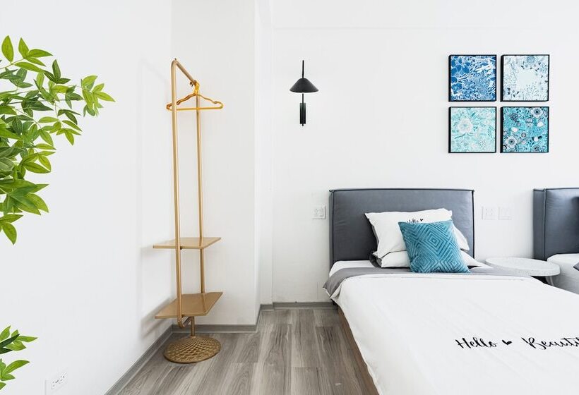 تختخواب و صبحانه Seabreaze Garden