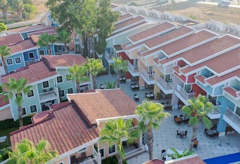 ホテル Crystal Club World Of Colours All Inclusive