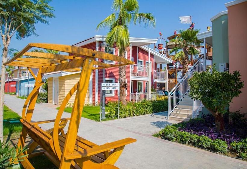 ホテル Crystal Club World Of Colours All Inclusive