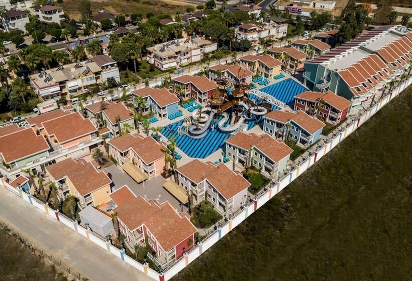 هتل Crystal Club World Of Colours All Inclusive