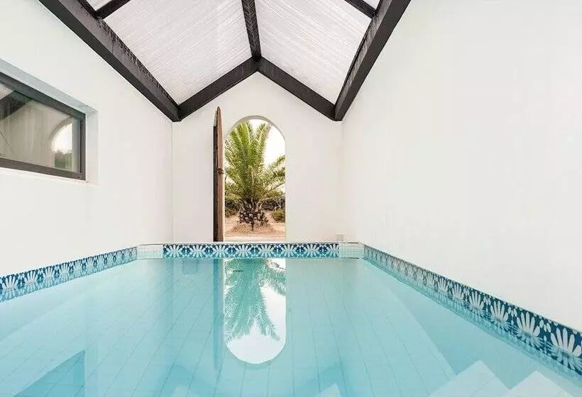 Jeju Geunalohu Pension