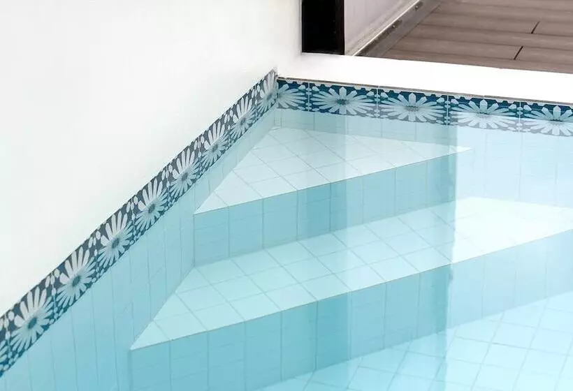 Jeju Geunalohu Pension