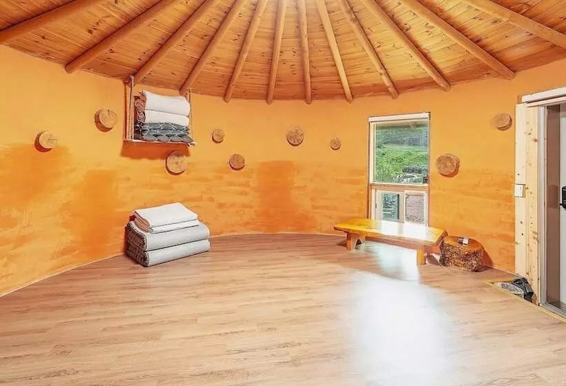 Taean Todamgil Pension