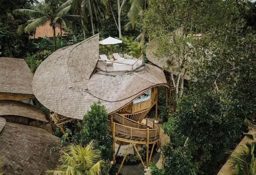 Bambootel Sawah View