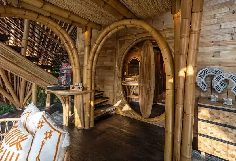 Bambootel Sawah View