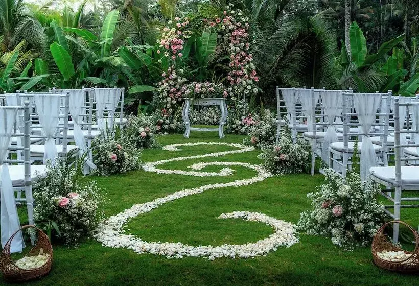 Bambootel Sawah View