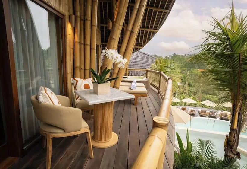 Bambootel Sawah View