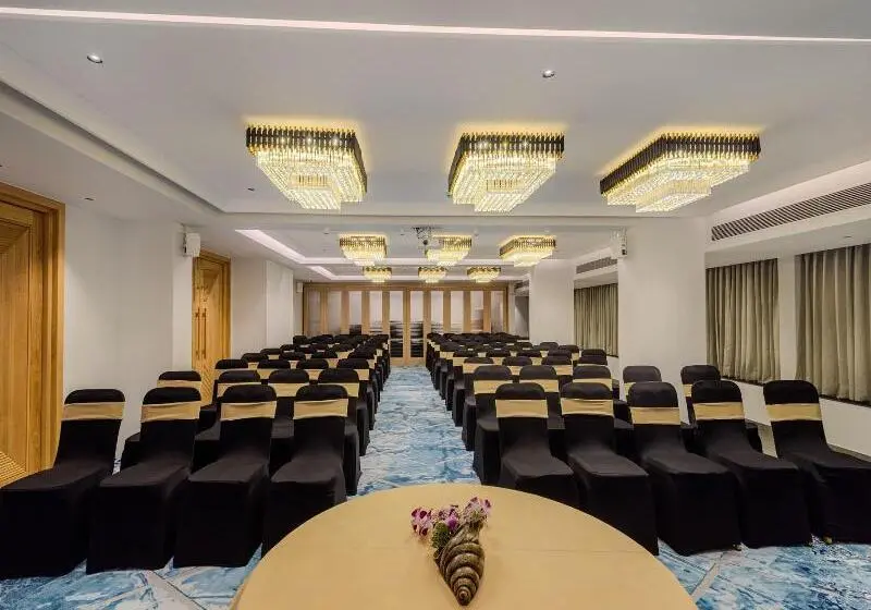 هتل Regenta Place Vasco Goa