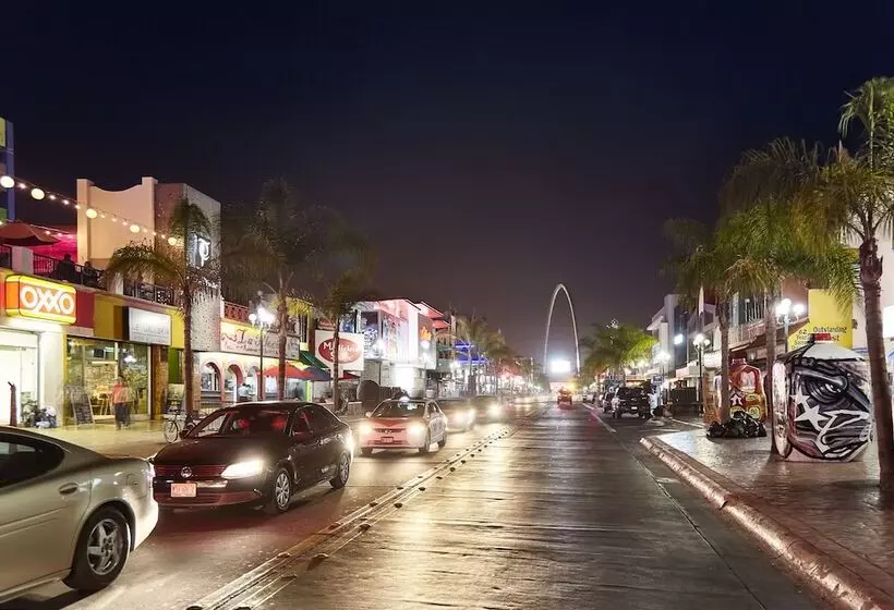 Hotelli Fairfield Inn & Suites By Marriott Tijuana